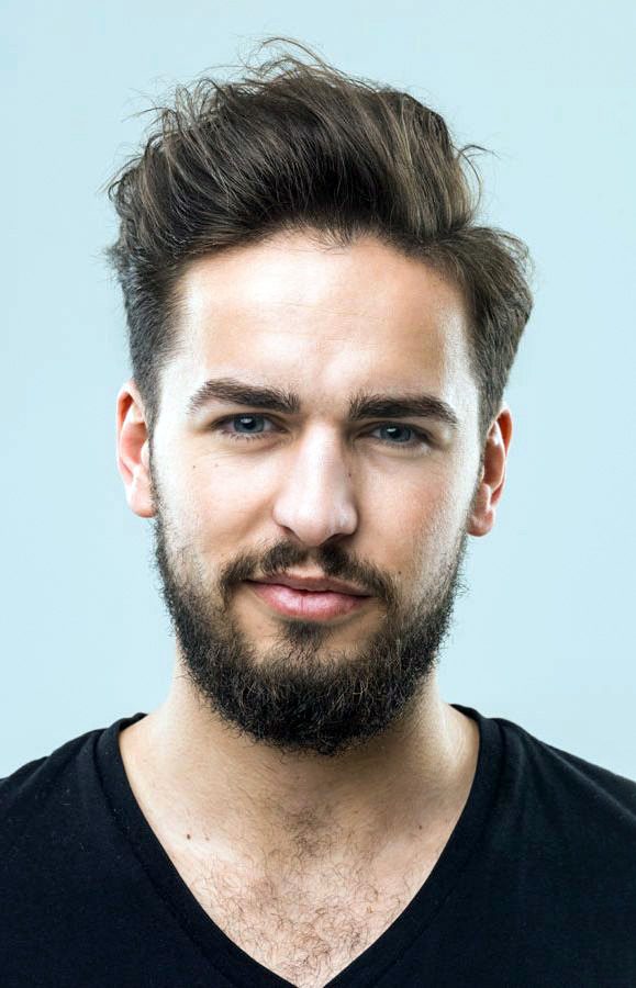 40 Incredible Hairstyles for Men With Big Foreheads (Haircut Ideas)