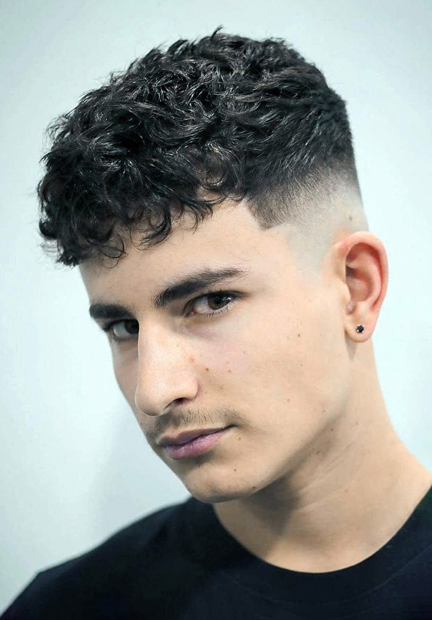 30 Best Buzz Cut Hairstyles & Fades for Men-Acceptance Cut