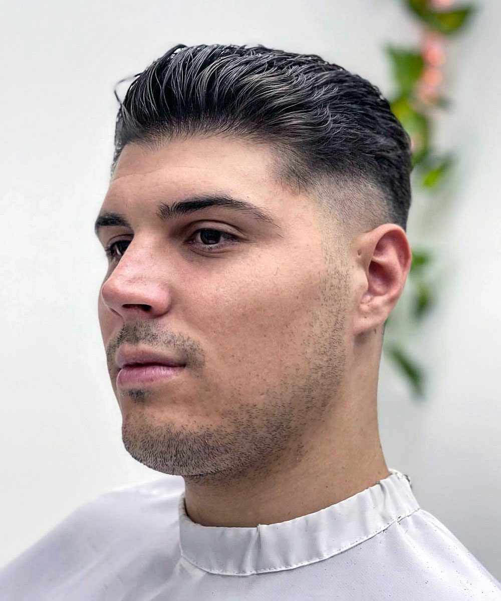 Dapper Haircut: Kiểu tóc Dapper đầy phong cách và sang trọng, làm nổi bật phong cách của bạn. Hãy xem hình ảnh liên quan để có những ý tưởng cho kiểu tóc của bạn và trông thật tuyệt vời trong bất kỳ dịp nào.