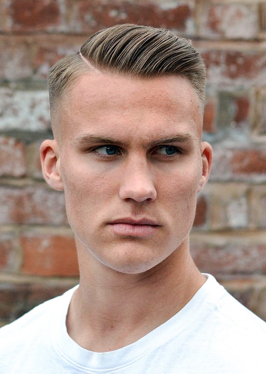 33 Best Haircuts For Men With Square Faces (2023 Trends)