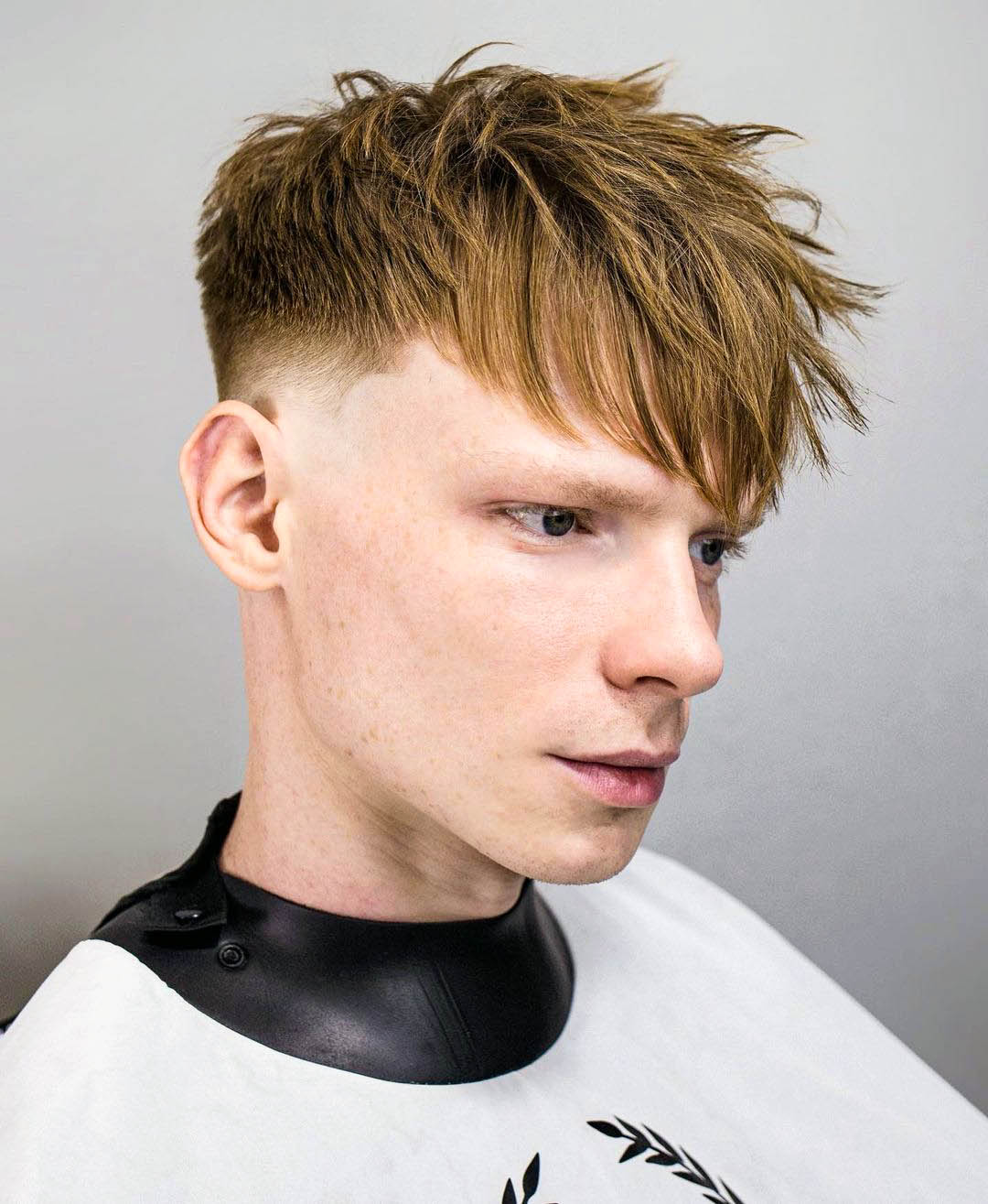 Textured Long Angular Fringe with Low Fade