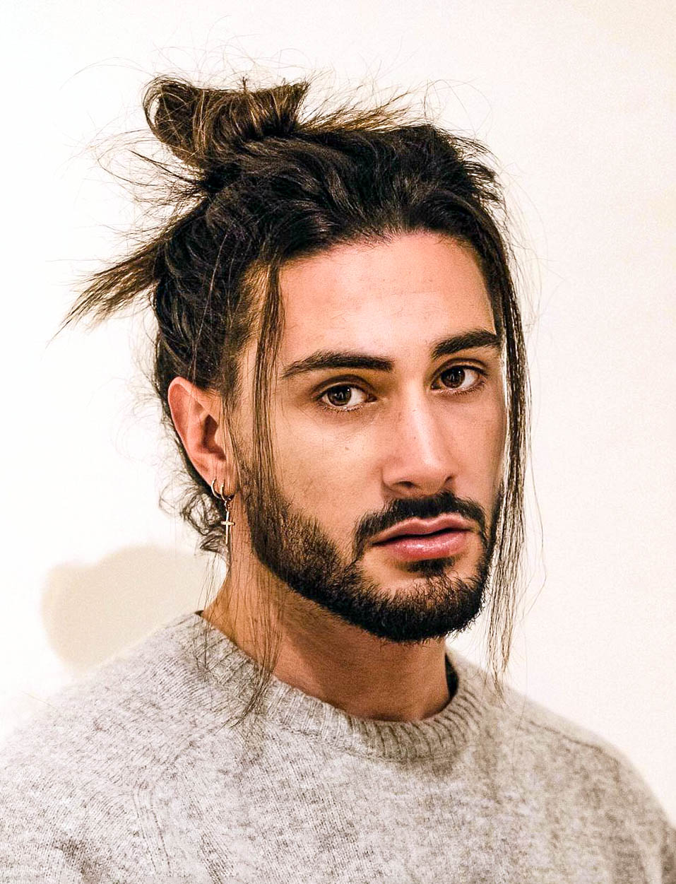 20+ Top Knot Hairstyles: Visual Guide for Men