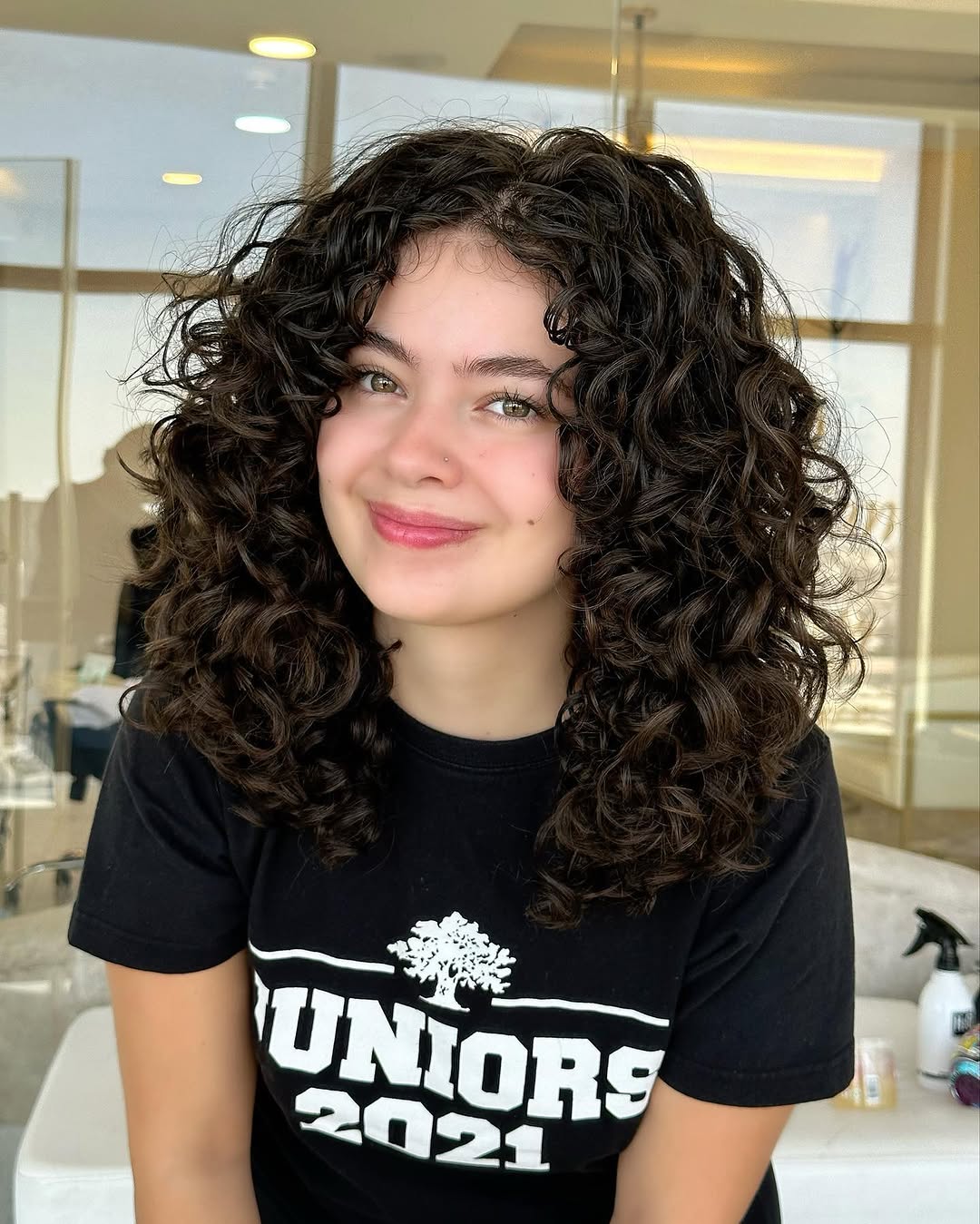 Cropped Curls