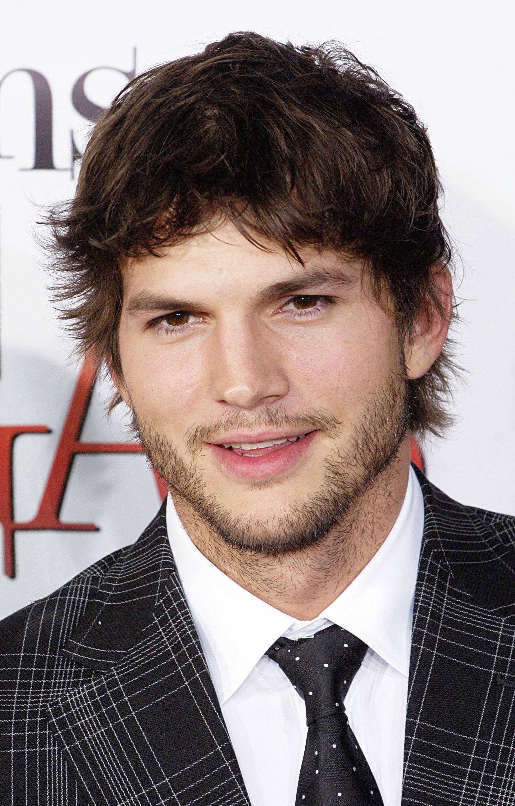 Ashton Kutcher's Short Wings Haircut