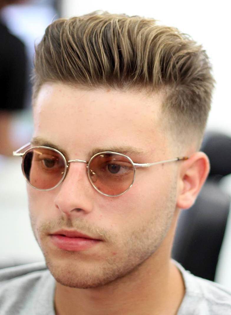 Best Haircuts For Round Faces Men 2024 l Trending Men's Haircut Styles For  Round Face. – Men Deserve