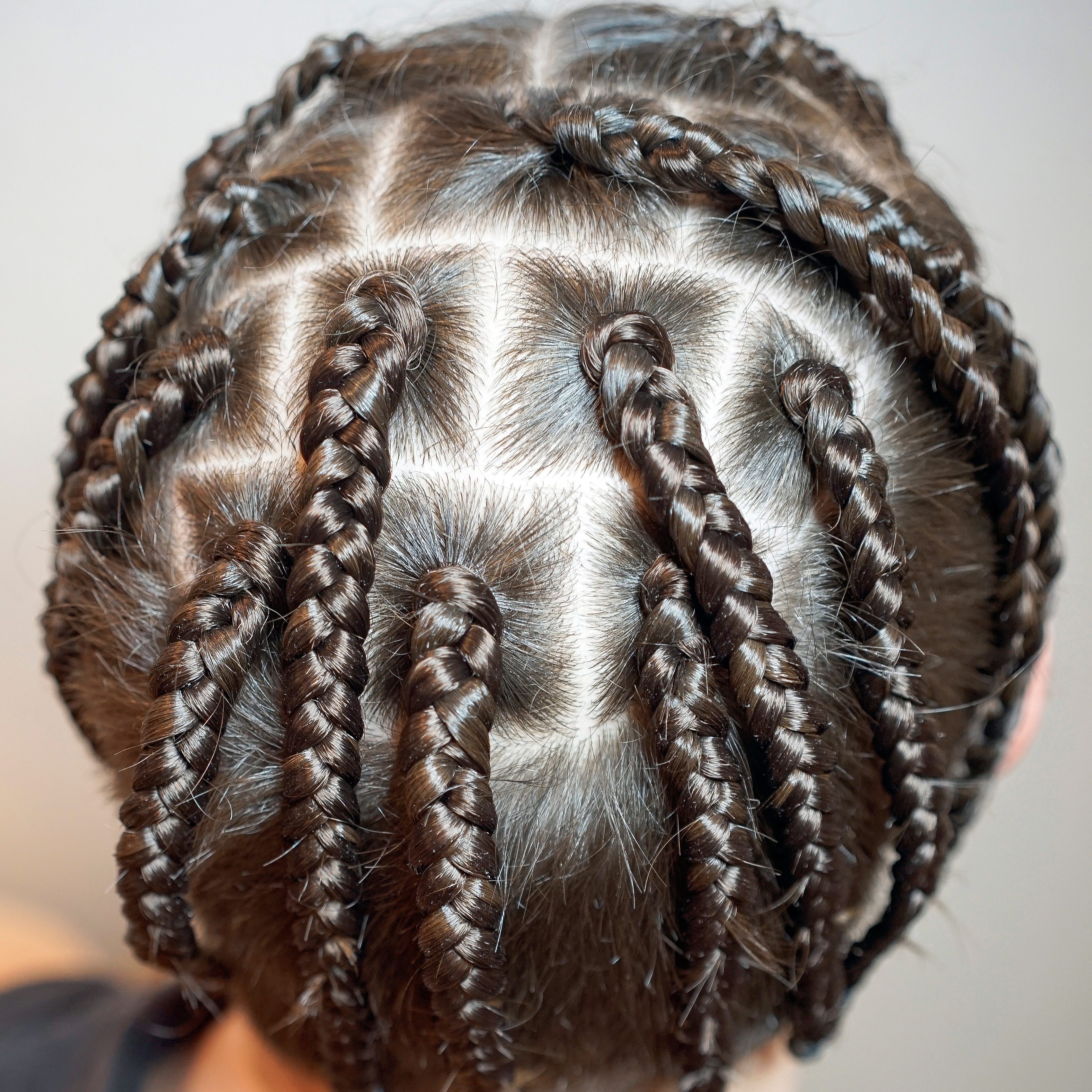 Detailed Braided Thin Hair