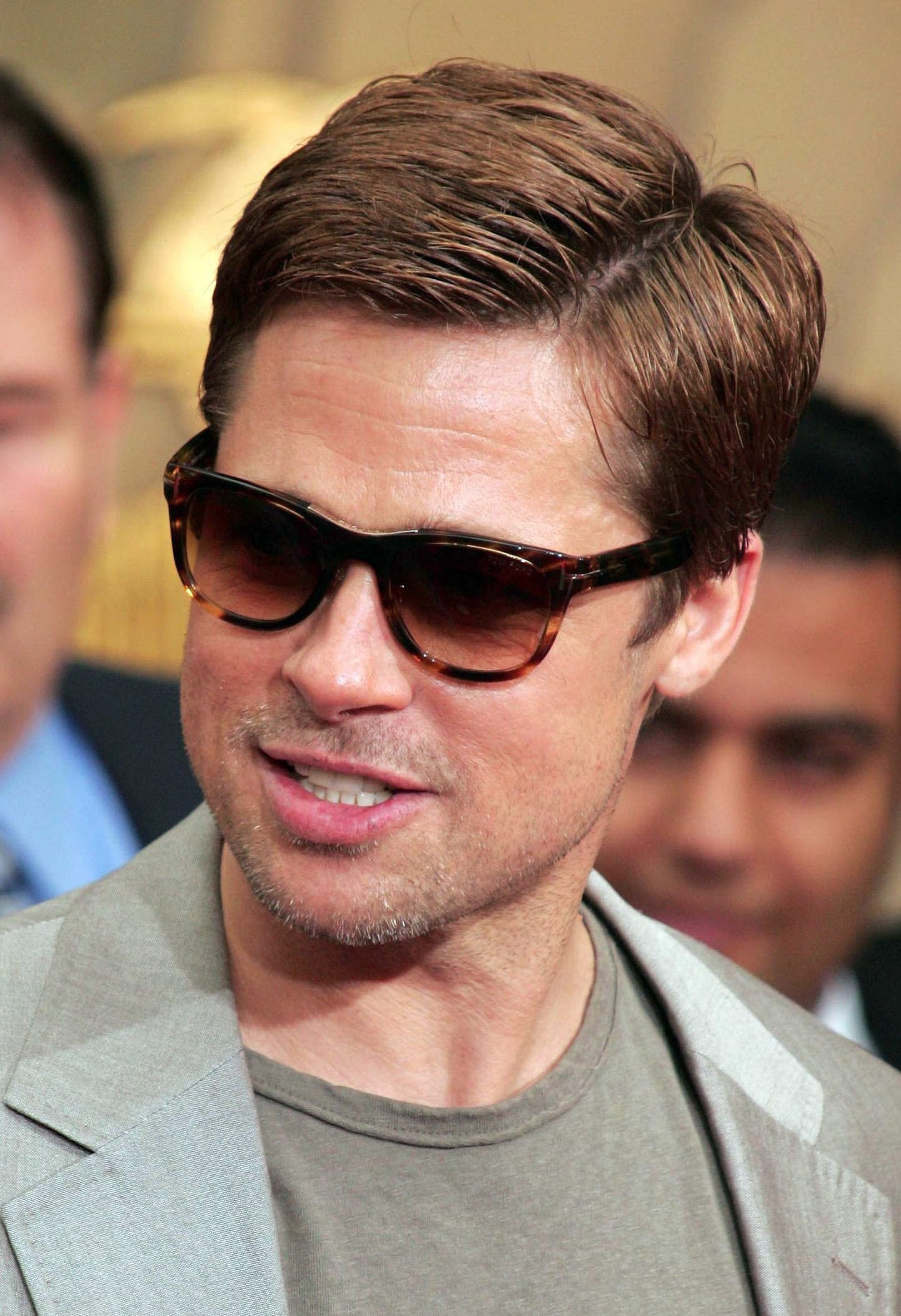 Brad Pitt side part hairstyle