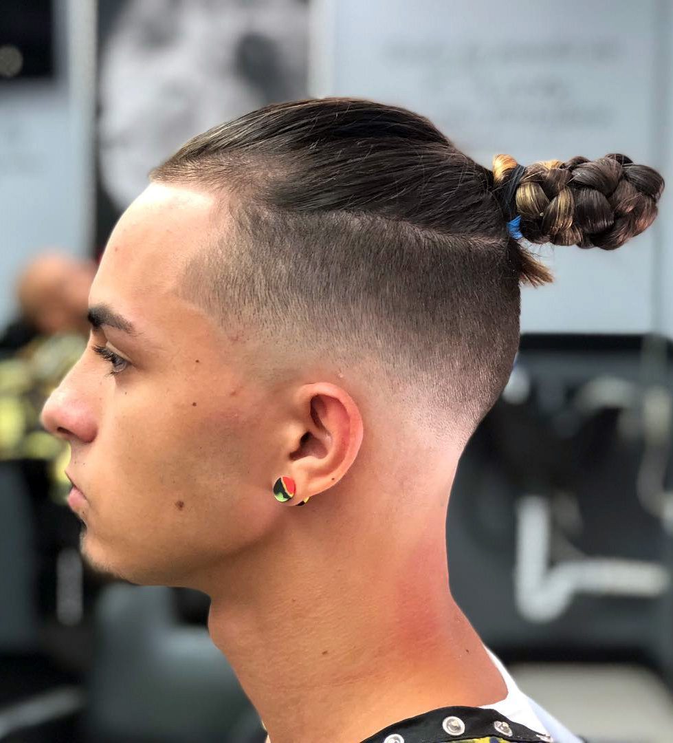 Knot Hairstyles For Long Hair The Top Knot Hairstyle Visual Guide For   Knot Hairstyles For Long Hair The Top Knot Hairstyle Visual Guide For