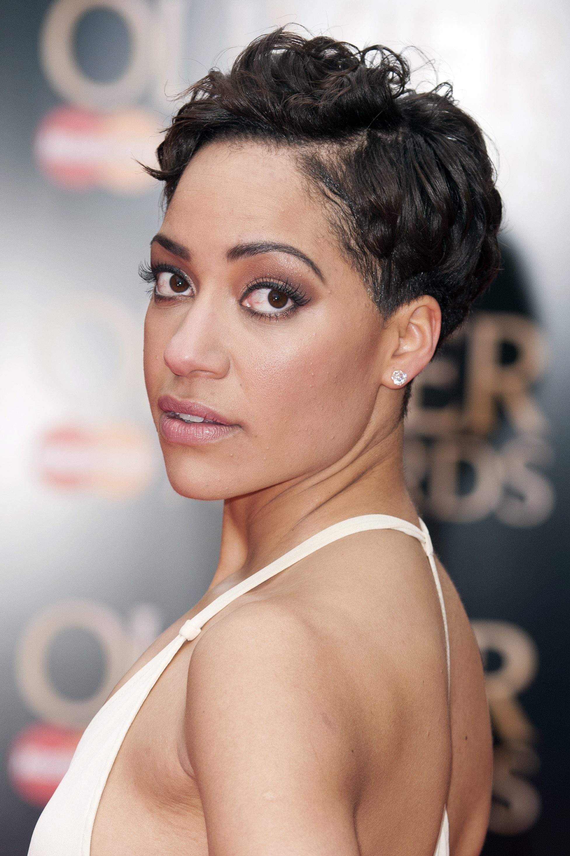 Cush Jumbo's Curly Pixie