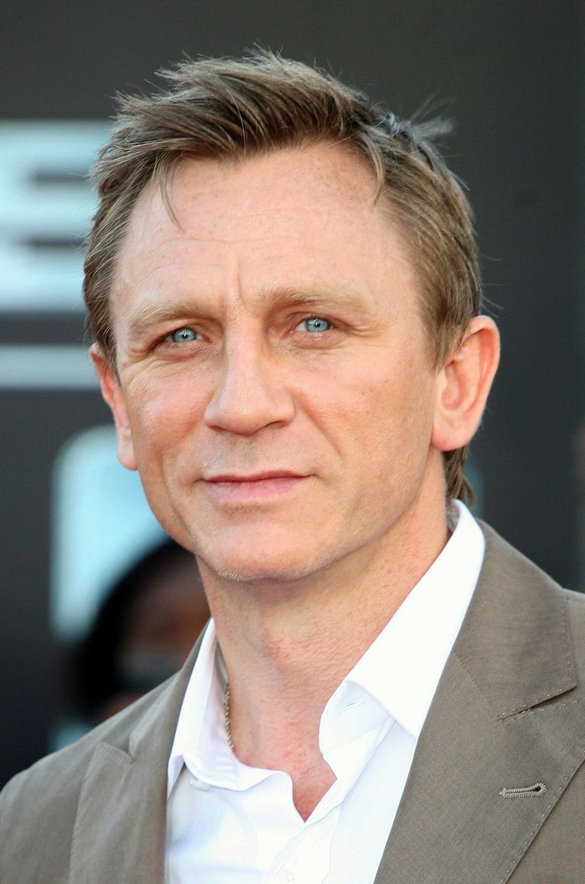 Daniel Craig’s Close Cut