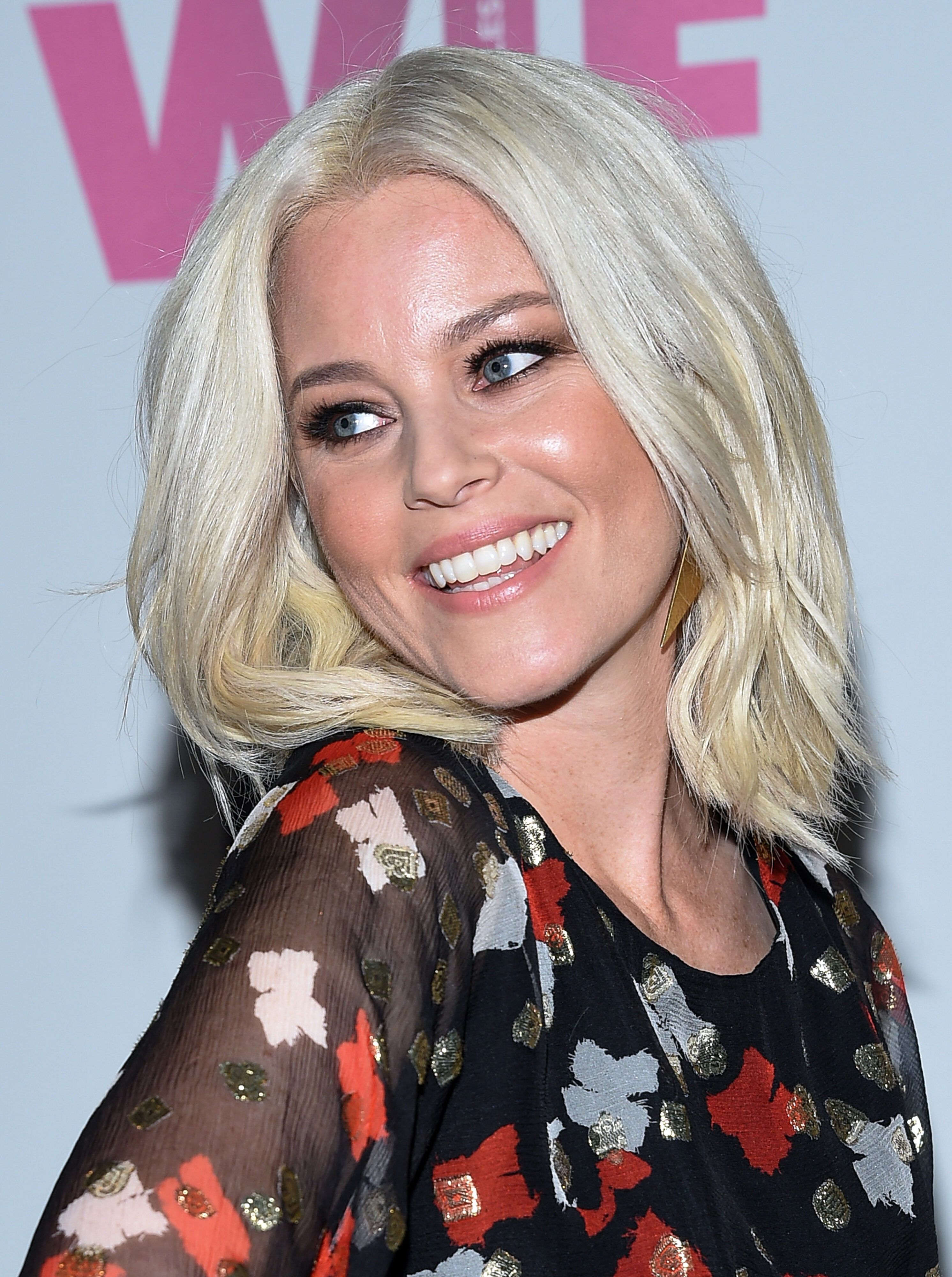 Elizabeth Banks' Very Blonde Bob