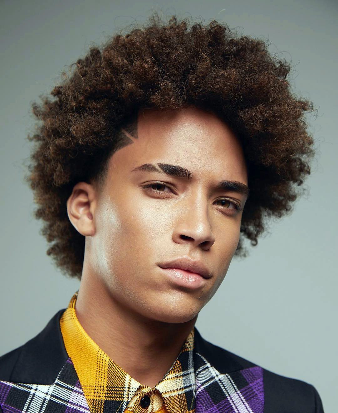 Top Afro Hairstyles for Men in 2021 (Visual Guide) | Haircut Inspiration