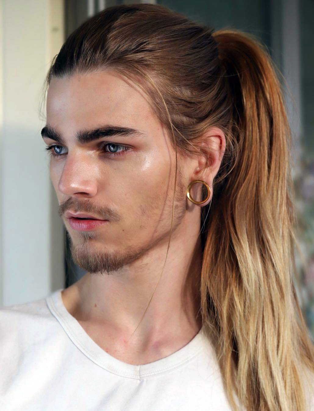 10+ Modern Long Hairstyles For Men