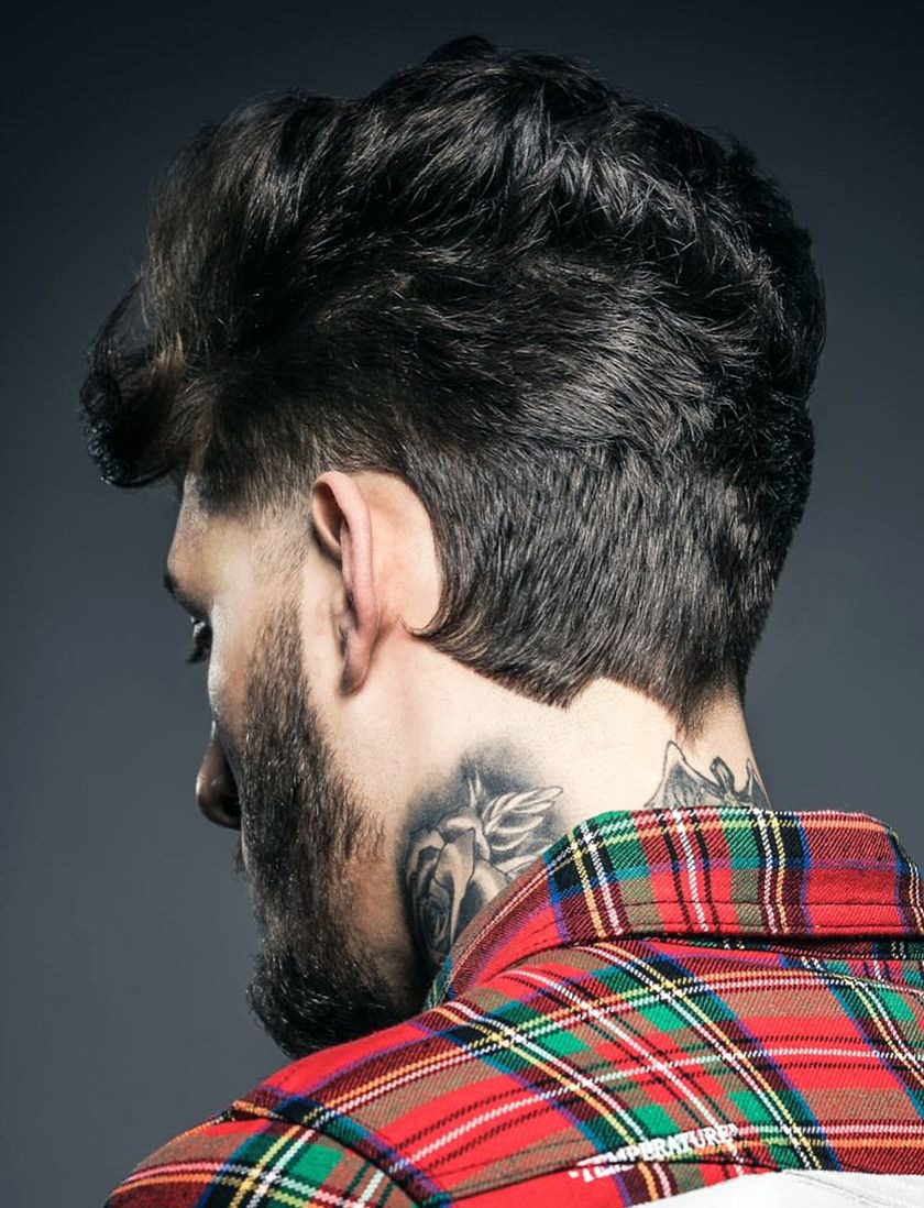 15+ Hot V-Shaped Neckline Haircuts for an Unconventional Man