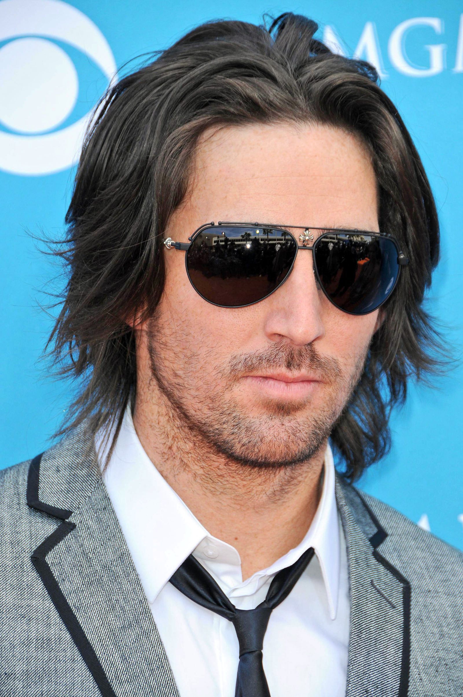 Jake Owen long hair flow glasses