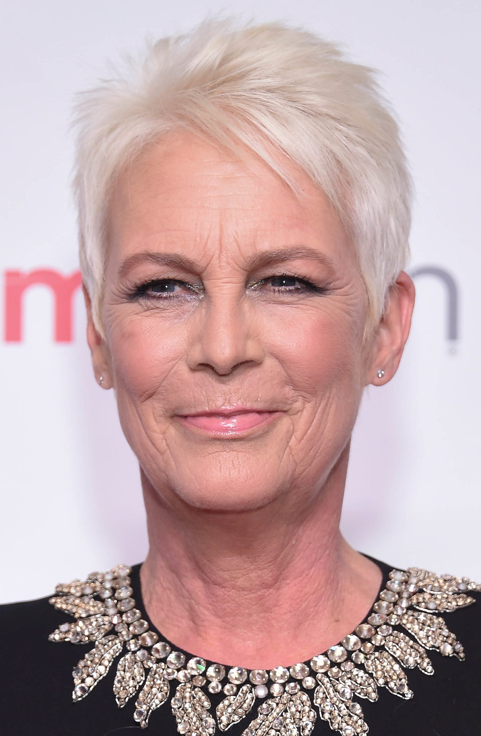 Jamie Lee Curtis Short Natural Crop Scaled 