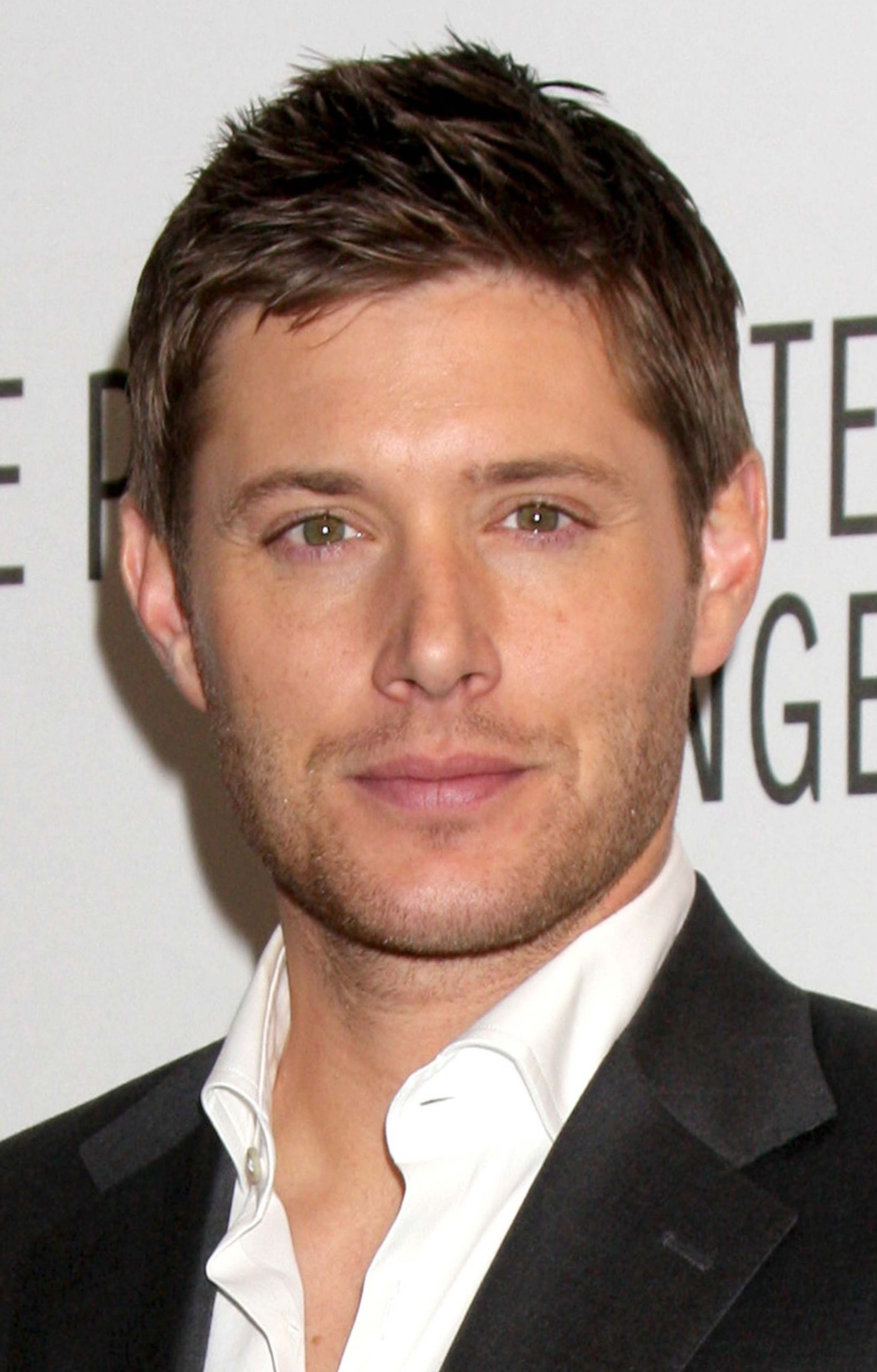 Jensen Ackles' Long Ivy