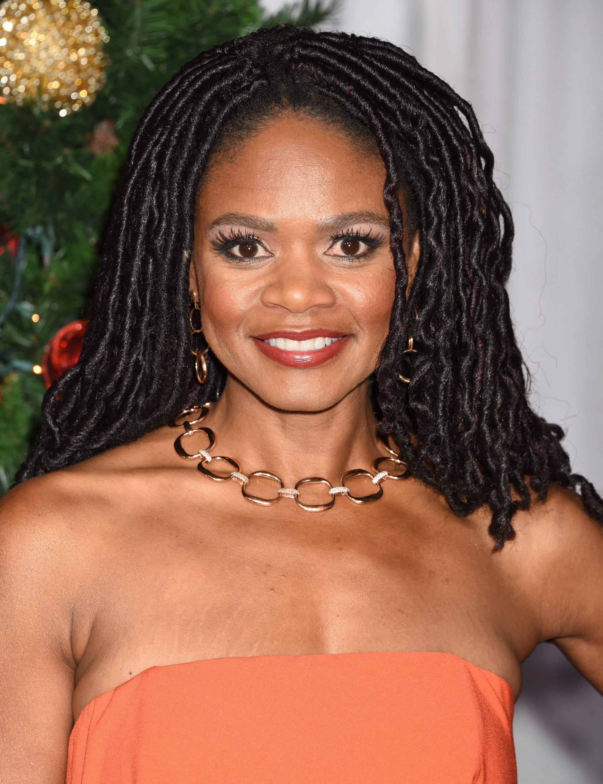 Kimberly Elise's Locks