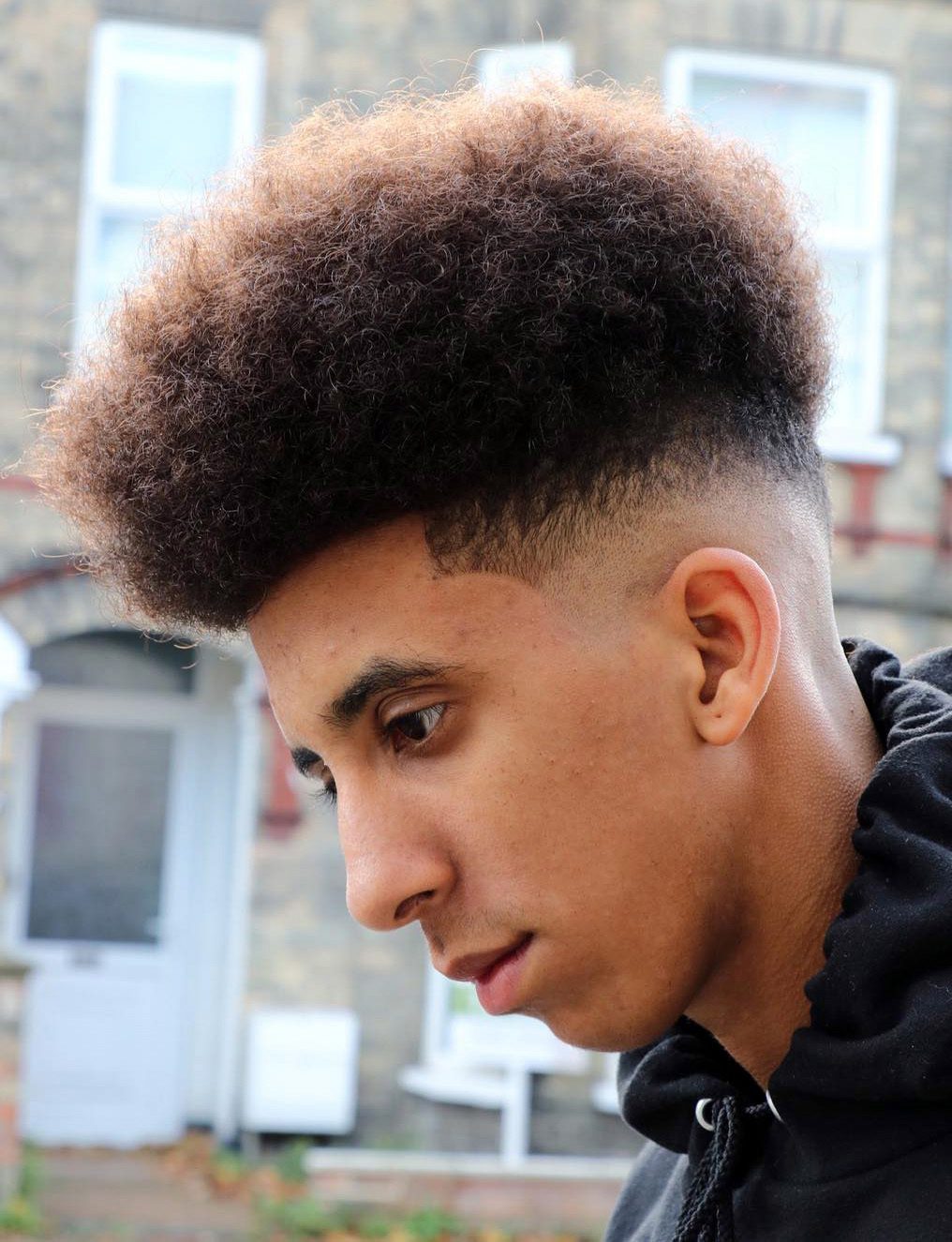 Type of fades - Loose Curls and Burst Fade