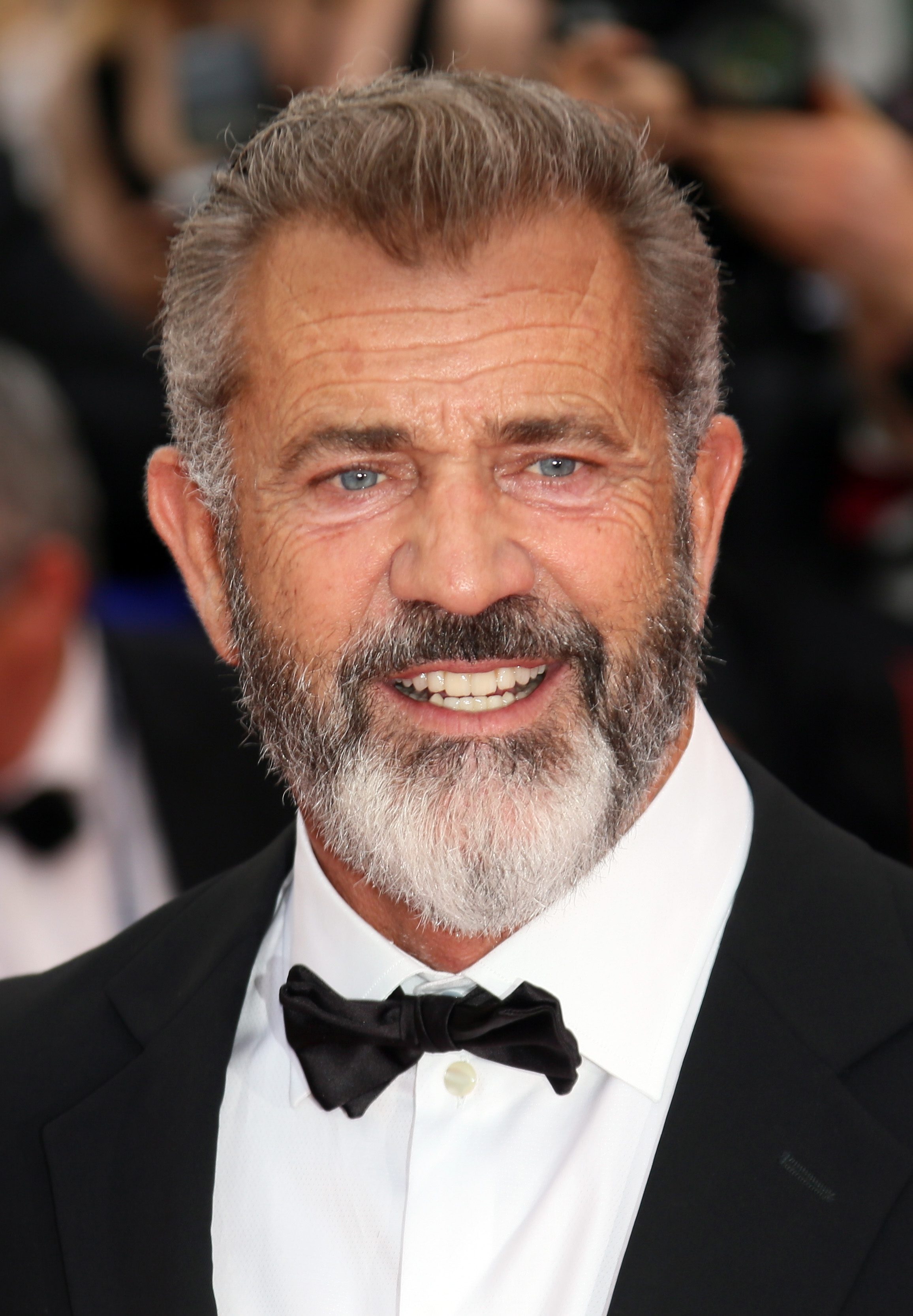 Mel Gibson's Brush-Back and Beard