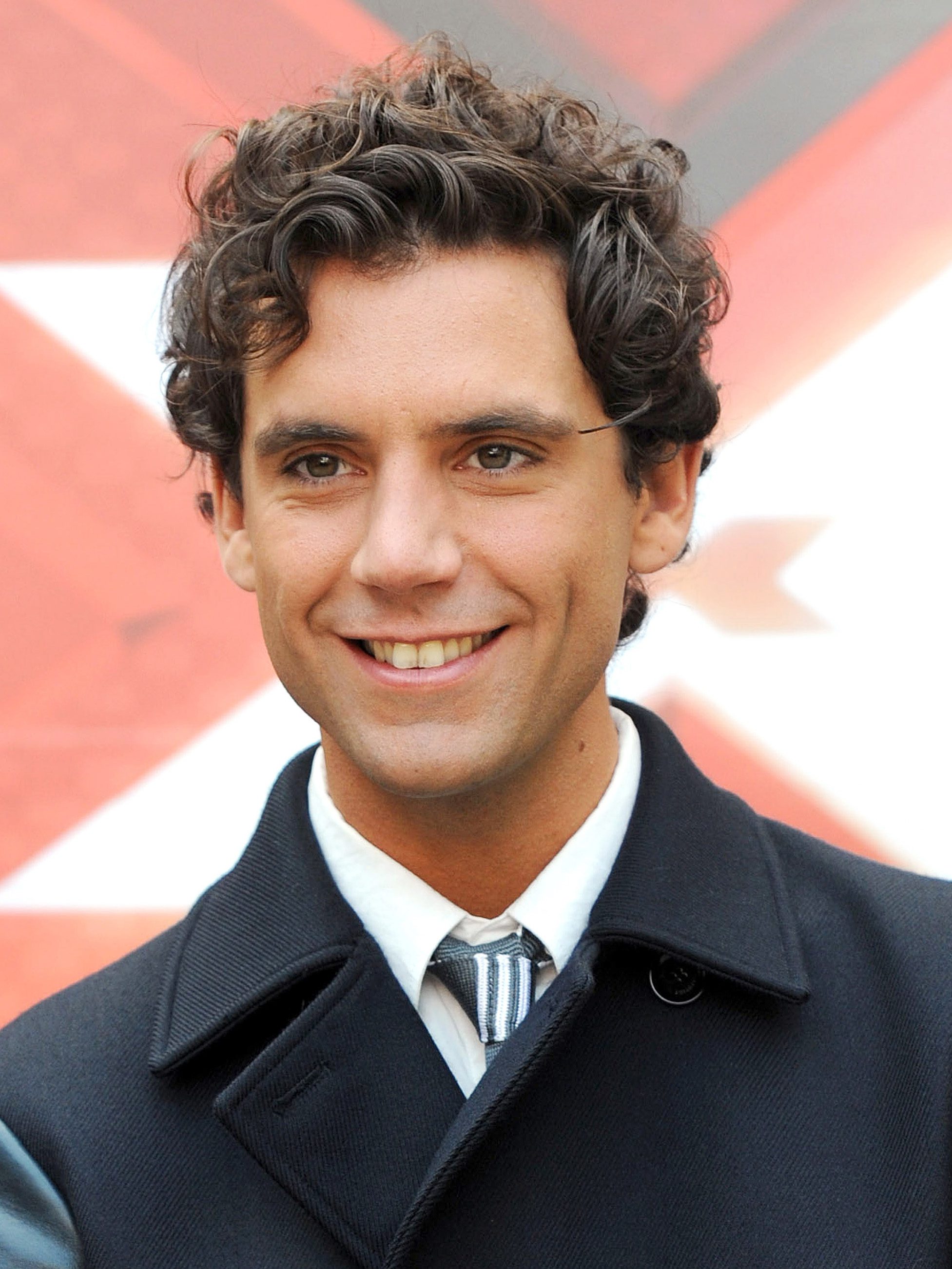 Mika’s Curly Hair