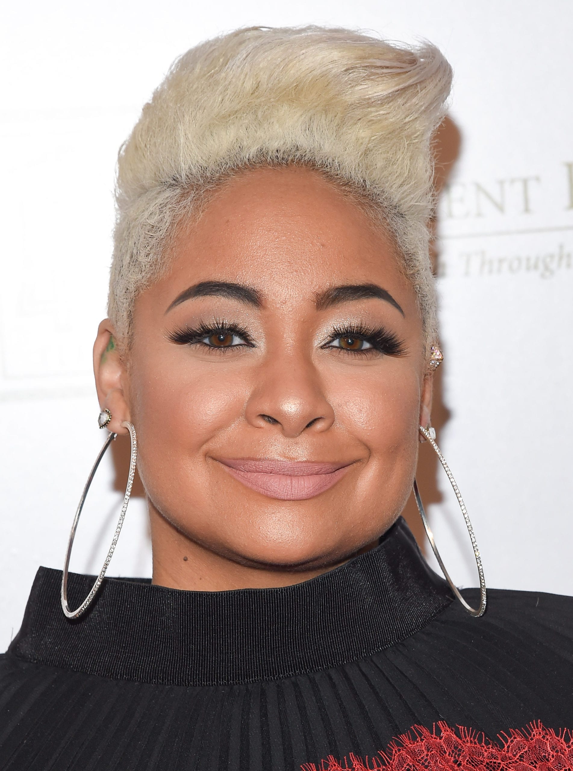 Raven-Simone's Blonde Undercut