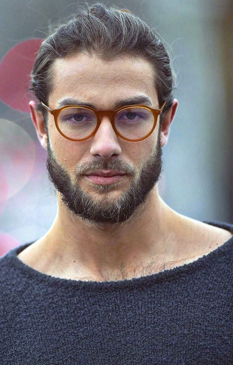 cool hairstyles for boys with glasses