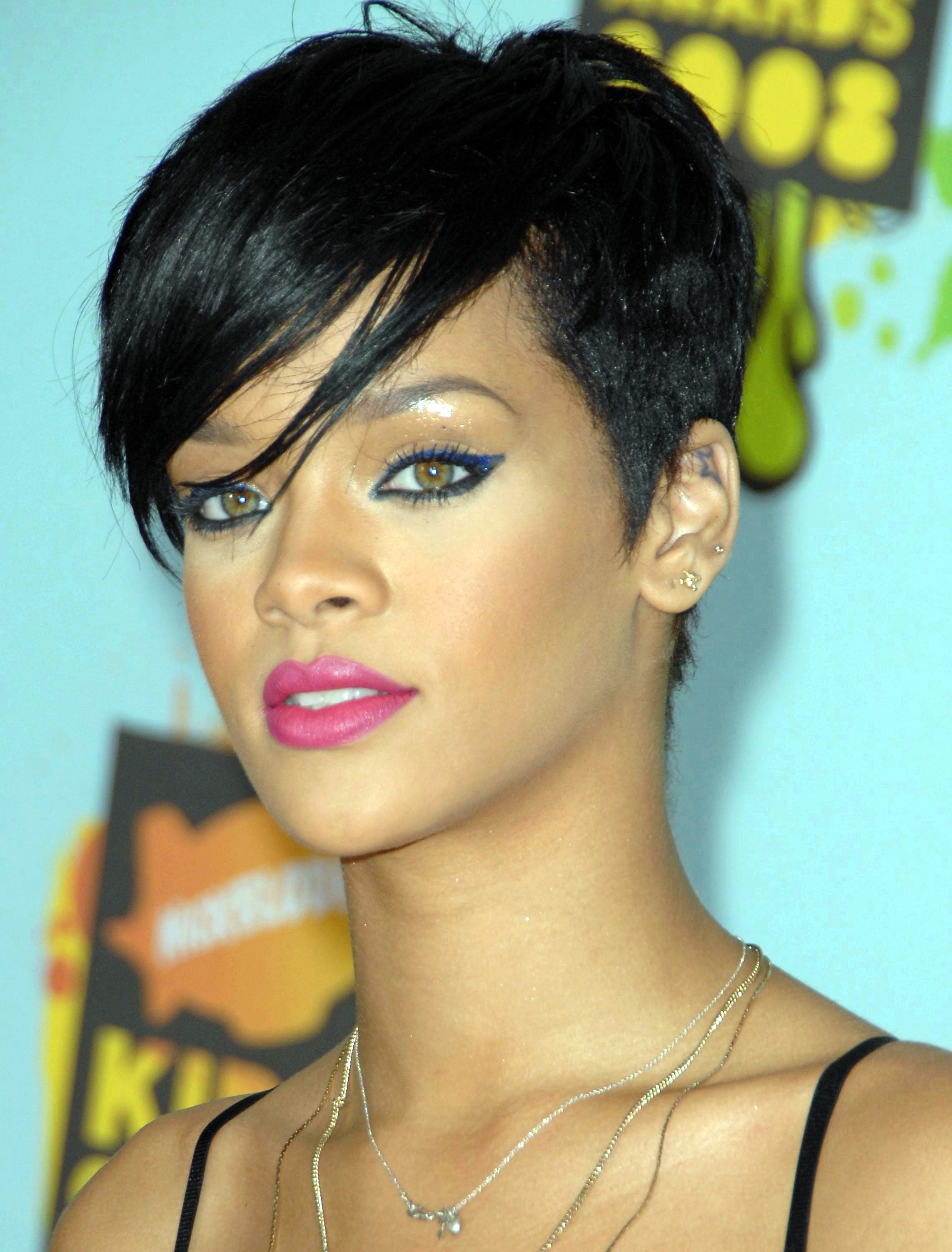 Rihanna's Pixie With Full Side Bangs