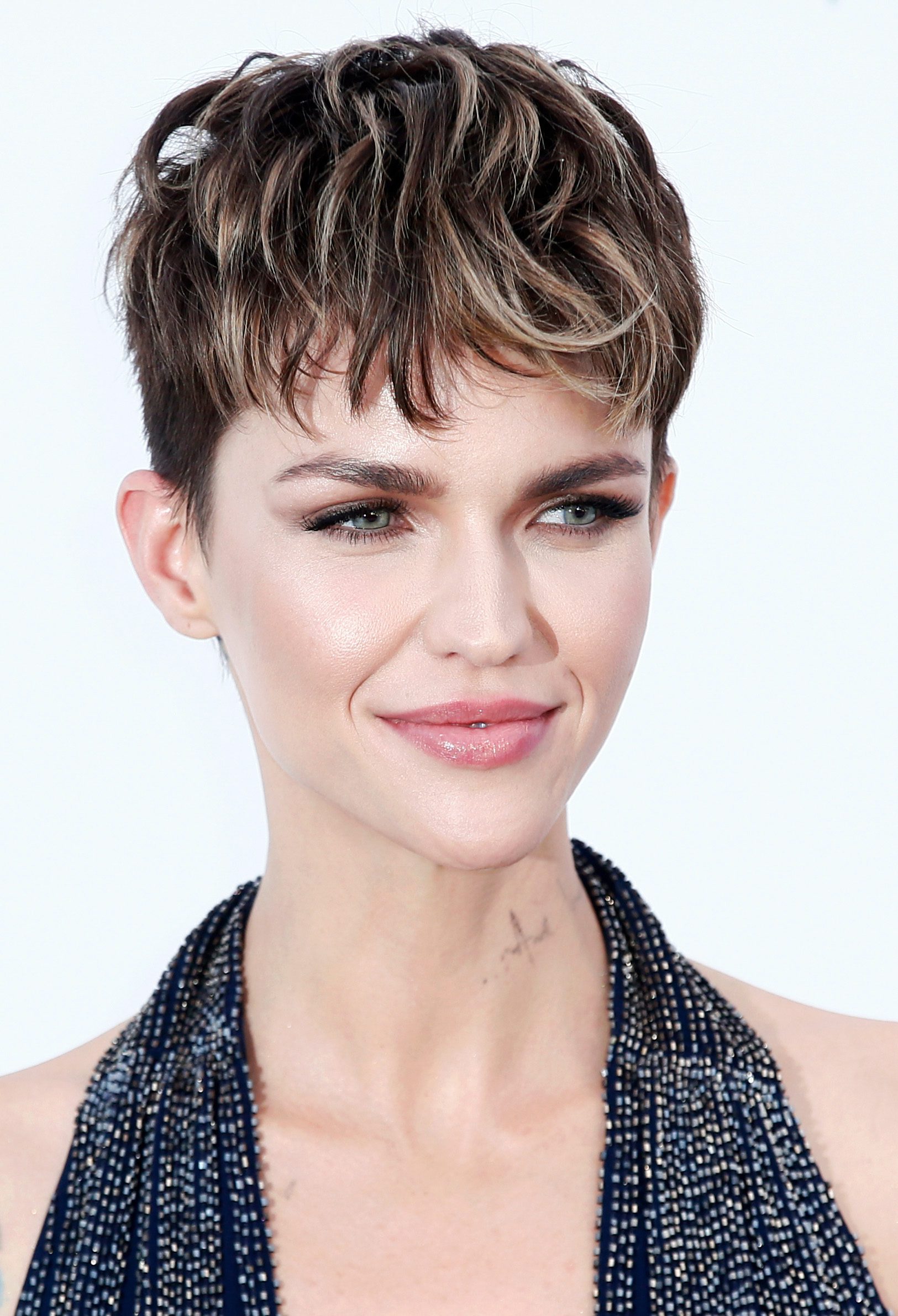 Ruby Rose's Undercut Crop with Highlights