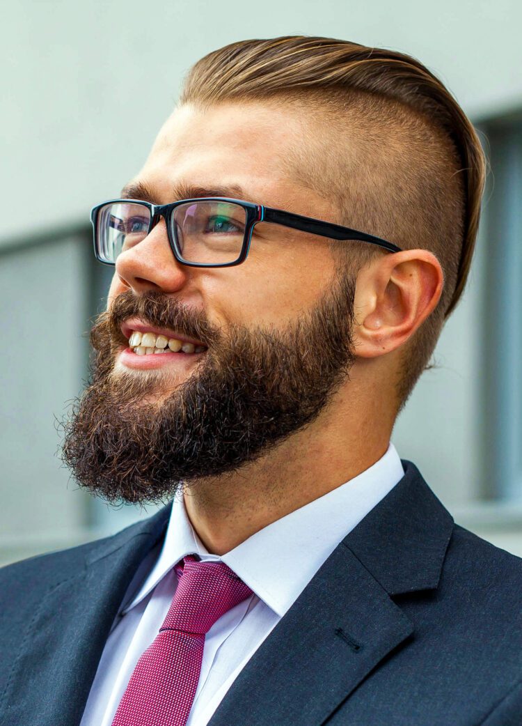40 Favorite Haircuts For Men With Glasses: Find Your Perfect Style