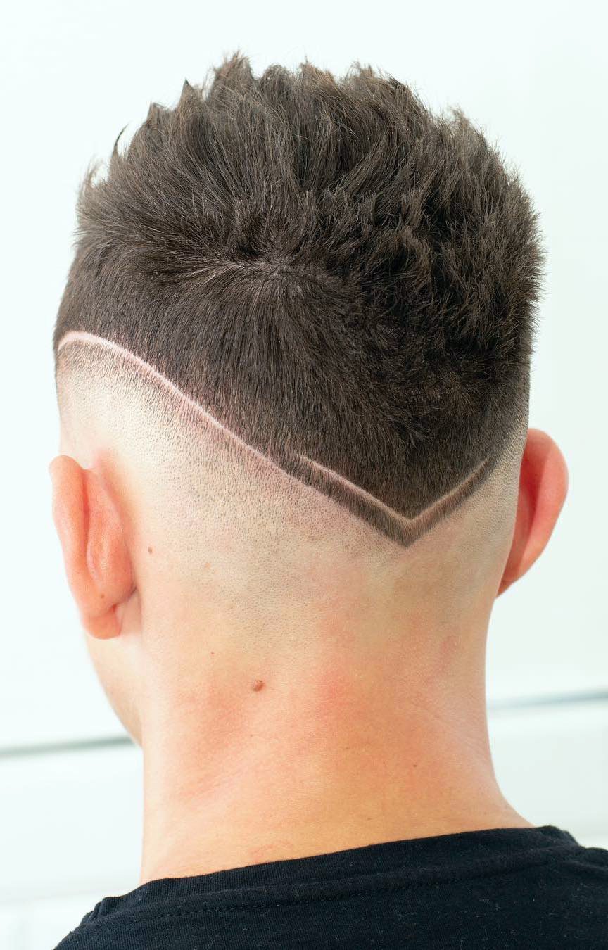 V shaped outlet back haircut