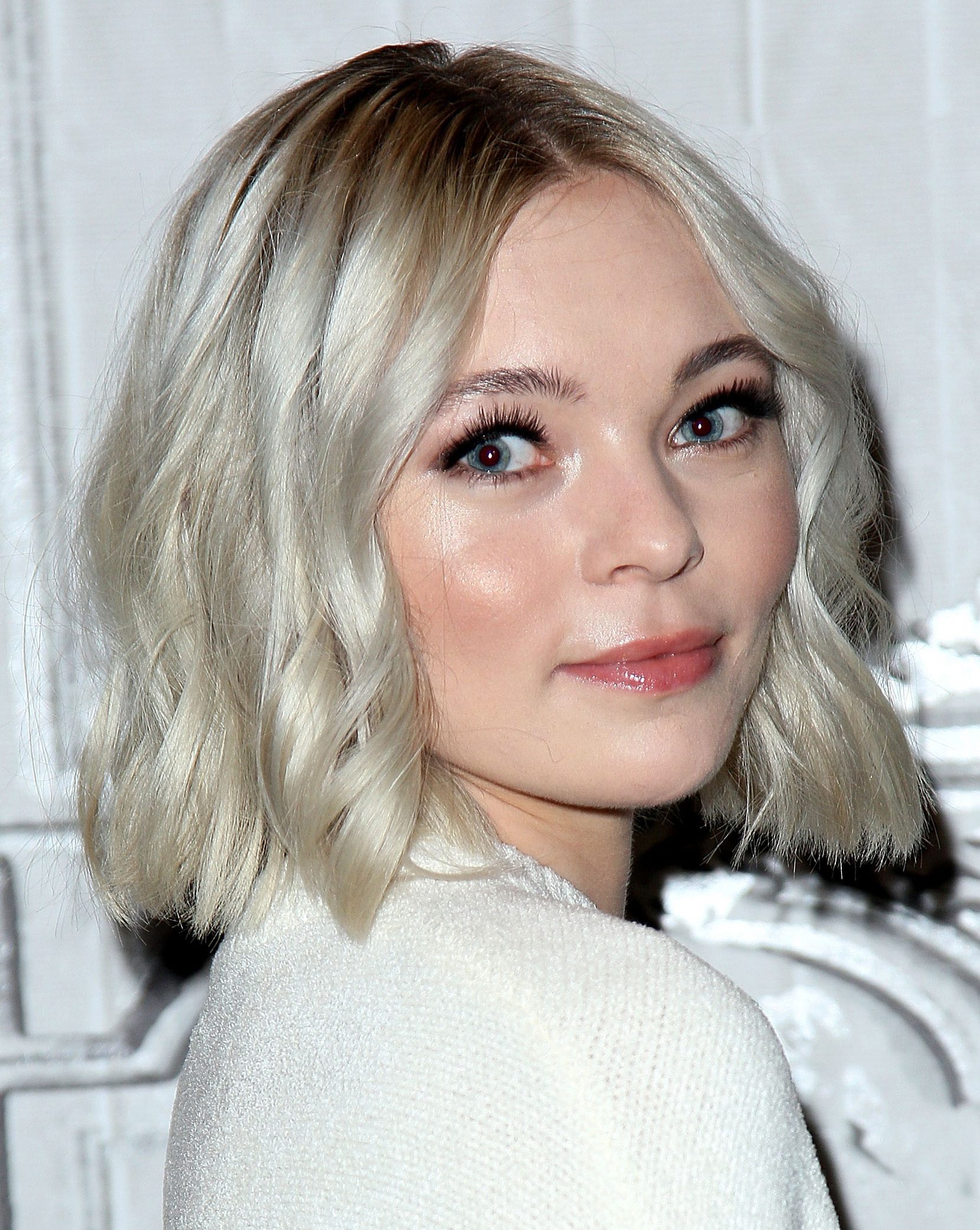 Taylor Hickson's Platinum Blonde Bob