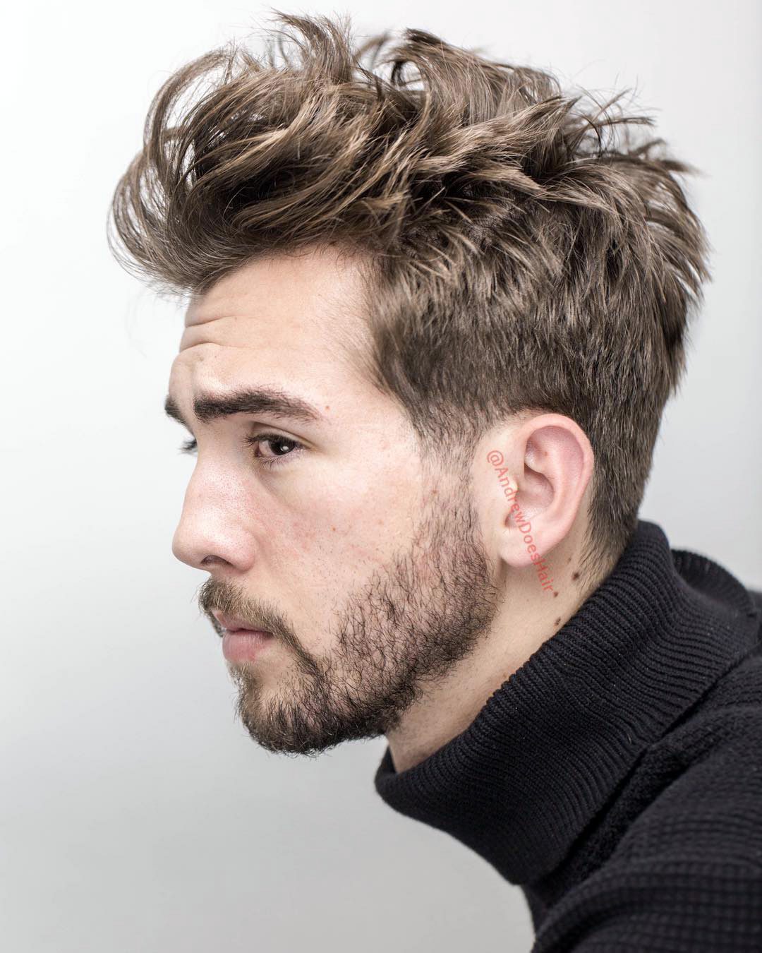 40+ Best Blonde Hairstyles for Men to Try in 2023-A Quiff with Skin Dark and Facial hair development