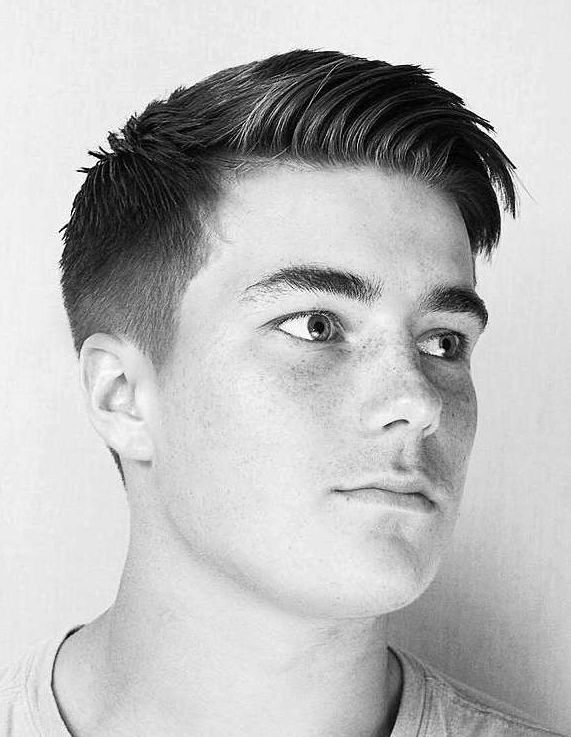 18 Tasteful Comb Over Haircuts For Men | Mens haircuts fade, Mens hairstyles  fade, Medium fade haircut