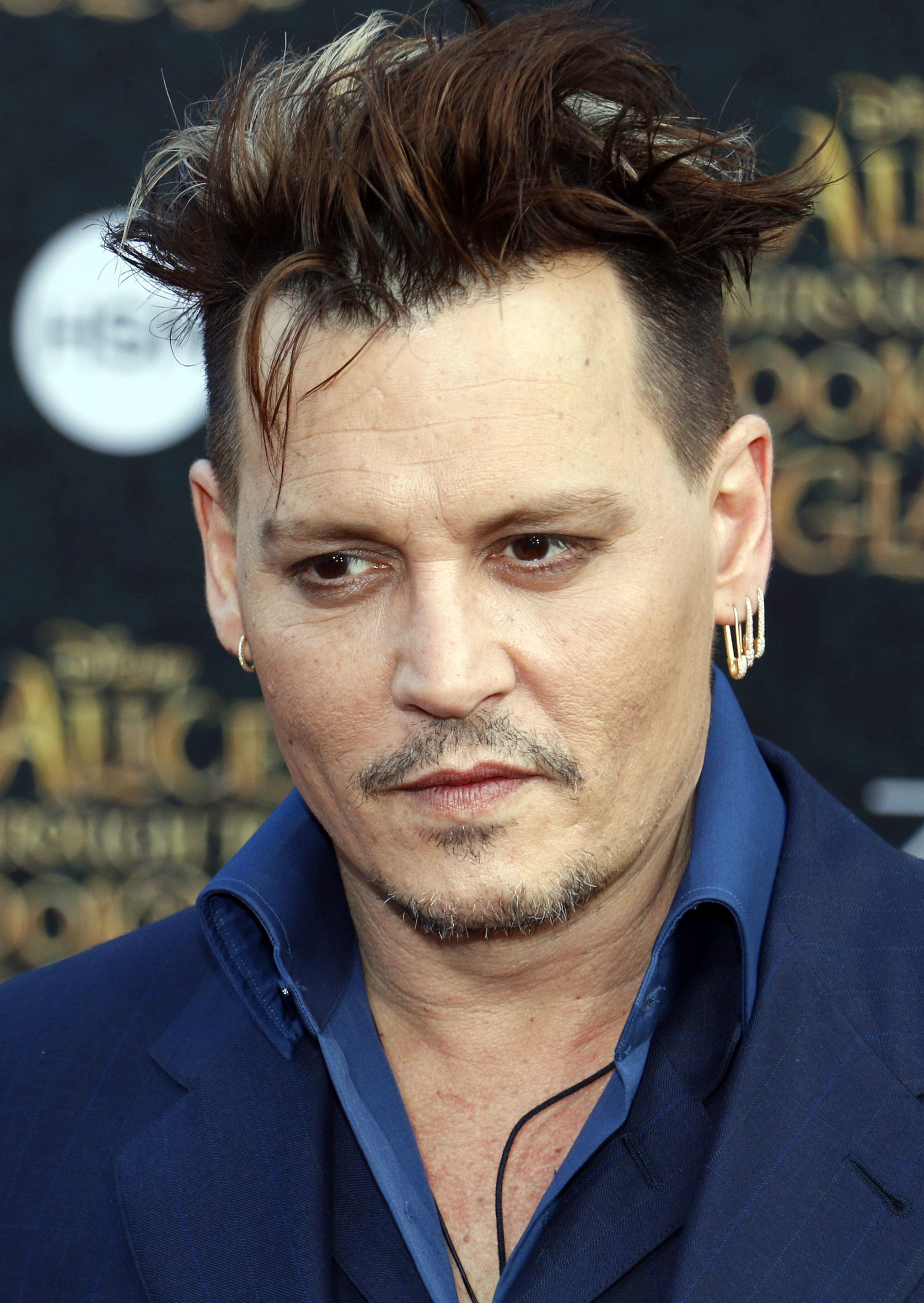 Johnny Depp’s Classic Messy Hair
